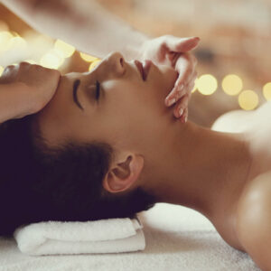 Spa massage esthéticienne Domarin