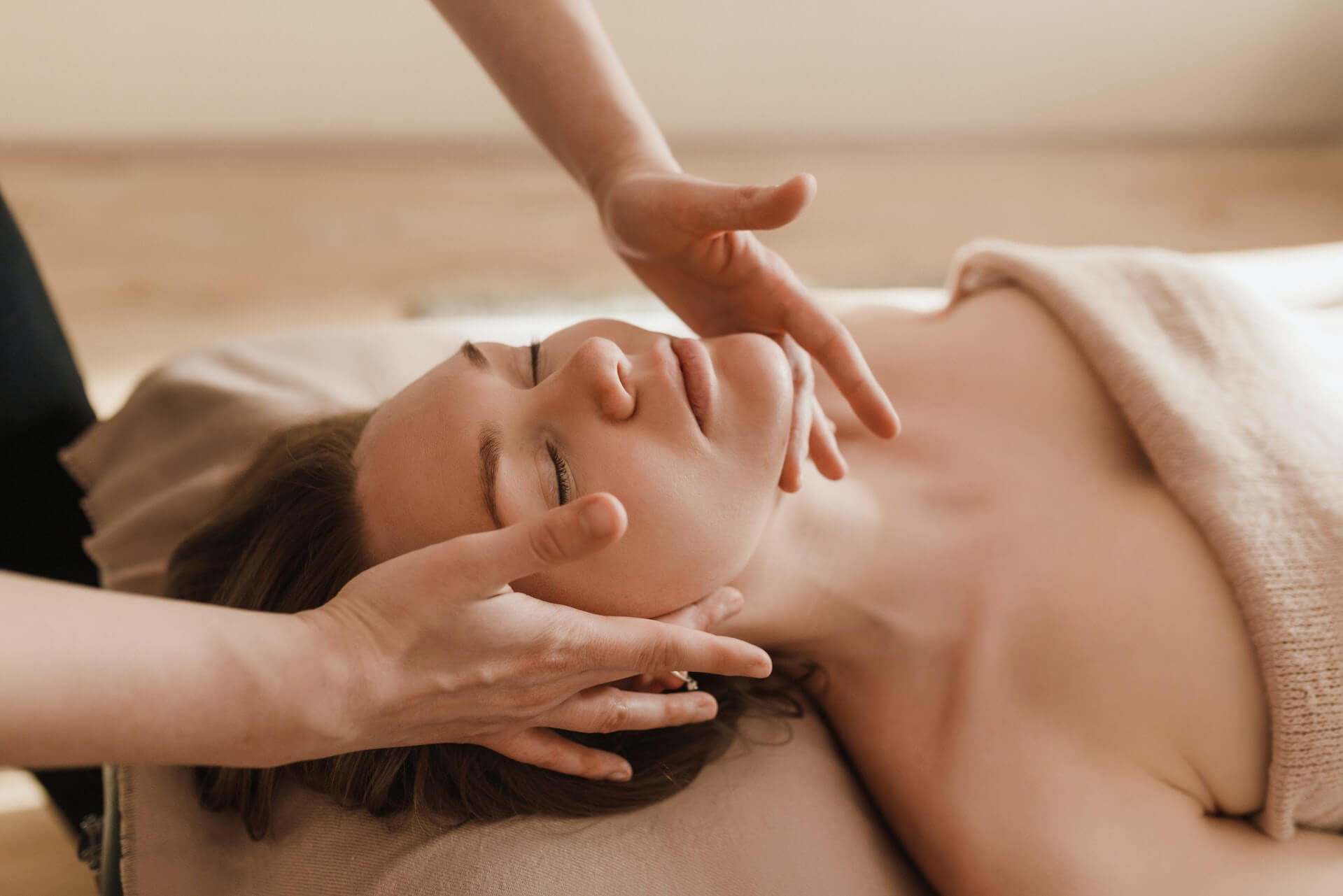 Spa massage esthéticienne la Tour-Du-Pin